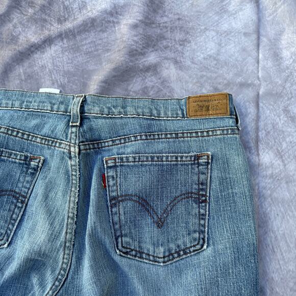 Women's Levi's 515 Bootcut Light Wash Distressed Western Blue Jeans Sz 34 x 28 - Picture 7 of 10